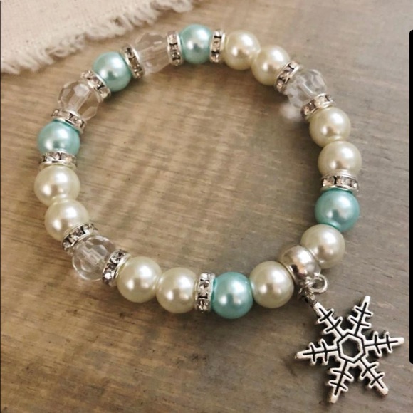 Jewelry - Beautiful winter bracelets